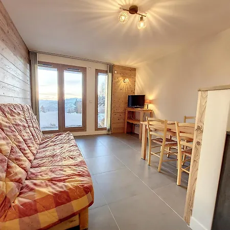 Apartment Confortable Avec Terrasse Sud Et Retour - Fr-1-275-206 *